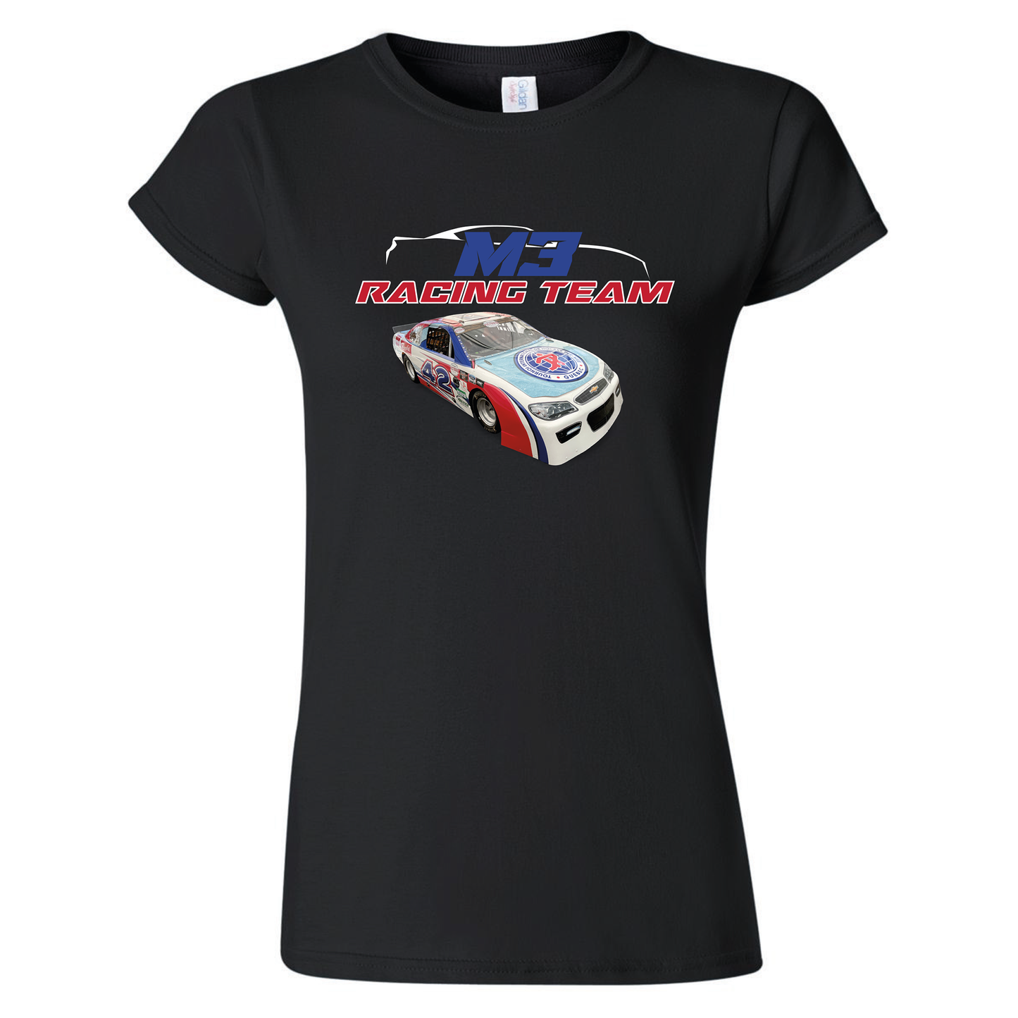 Gros logo M3 Racing Team voiture style nascar aux couleurs du tournoi PEE-WEE sur t-shirt noir pour femme.